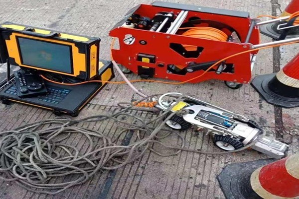 雨山CCTV管道检测机器人